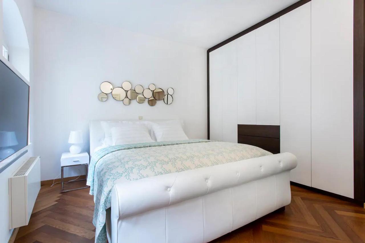 Address Deluxe Downtown Apartamento Liubliana Exterior foto