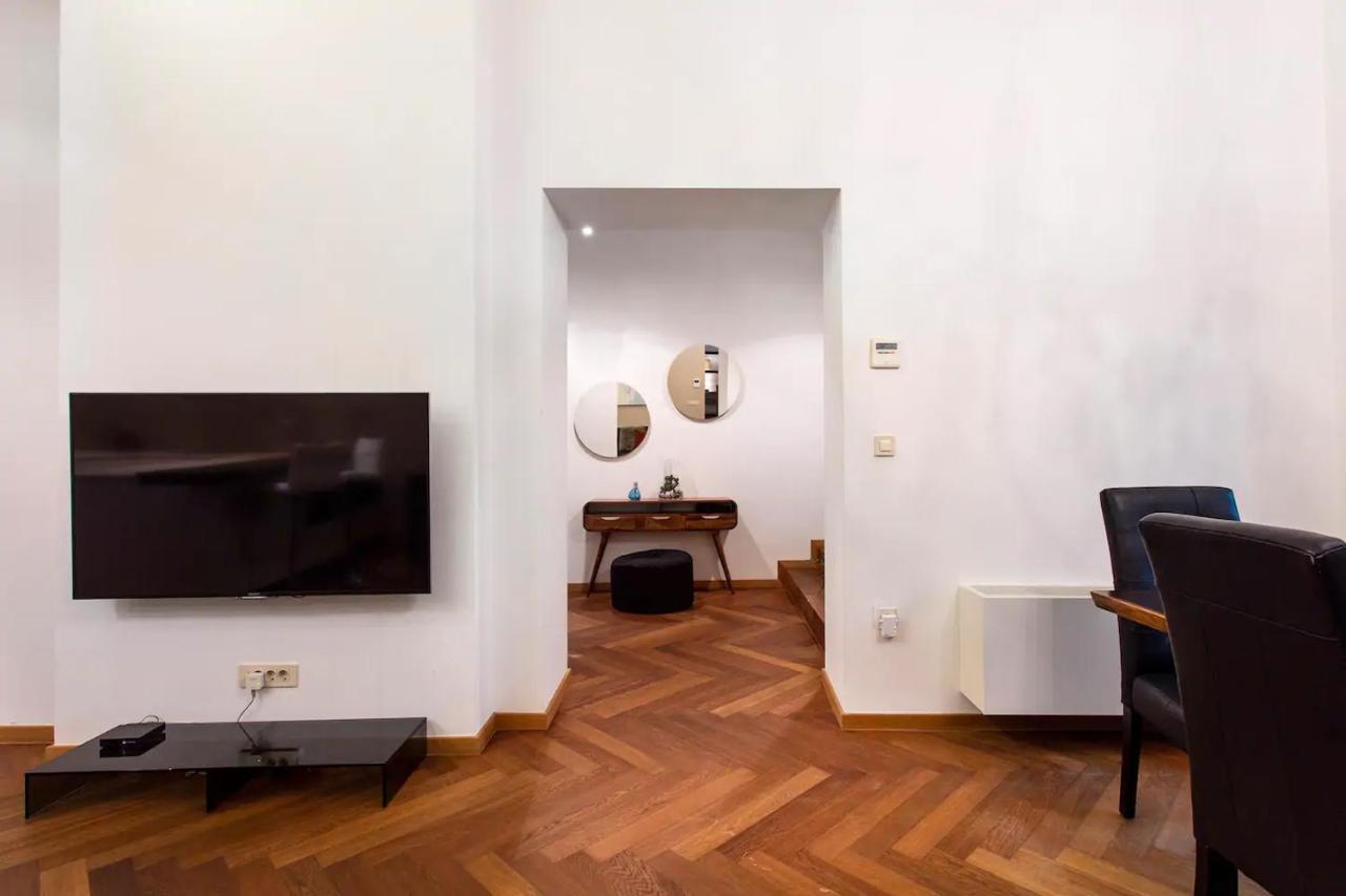 Address Deluxe Downtown Apartamento Liubliana Exterior foto